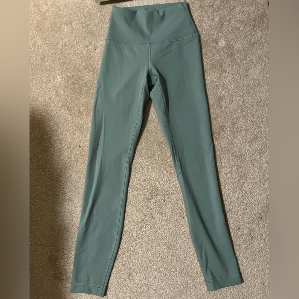 Lulu lemon leggings